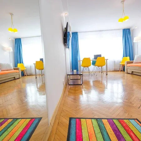 Colors Cismigiu Gardens Apartment Bucharest